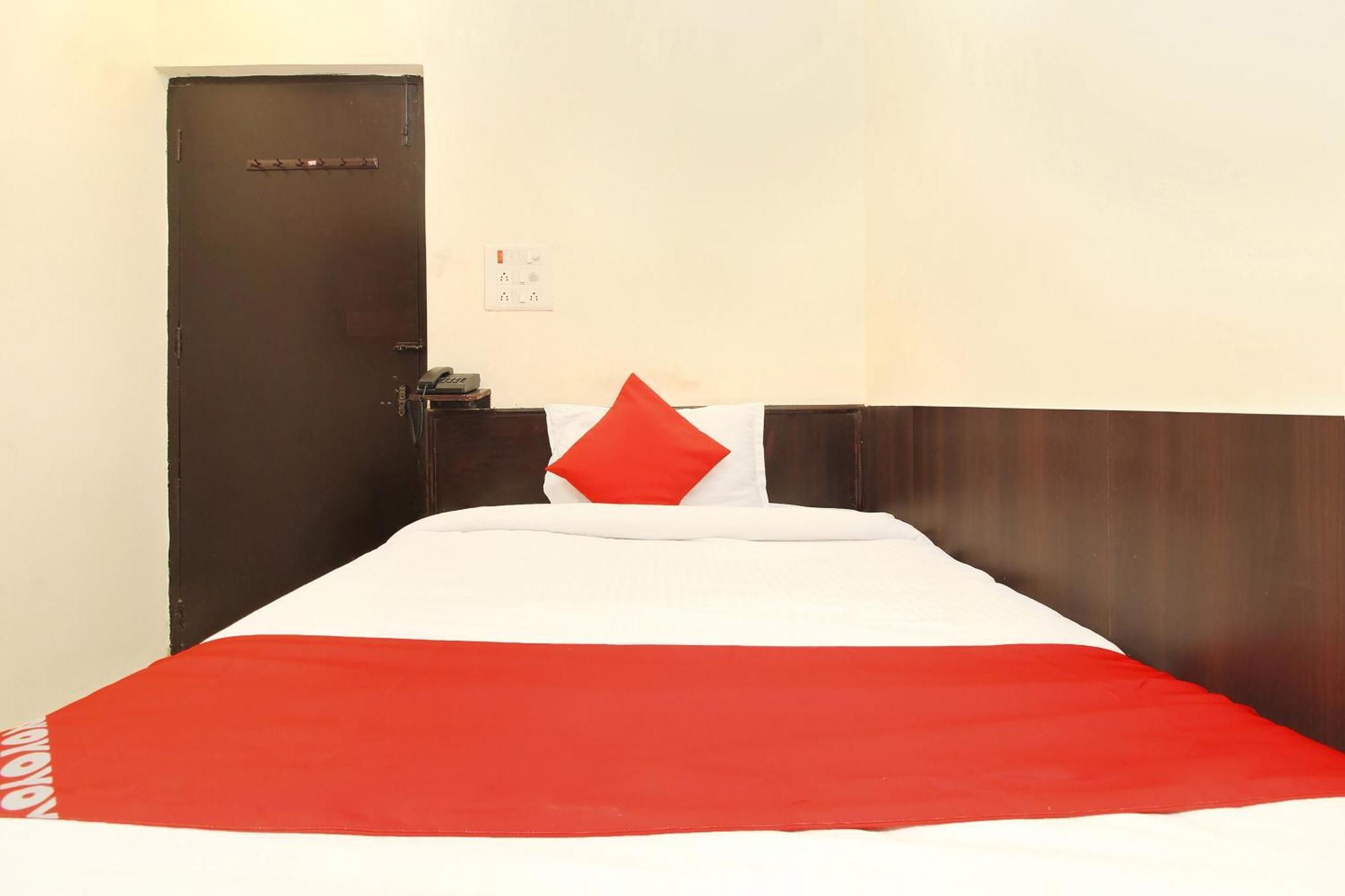 Hotel O Vasundhara Guest House Near Tankbund Secundurabad Exterior foto